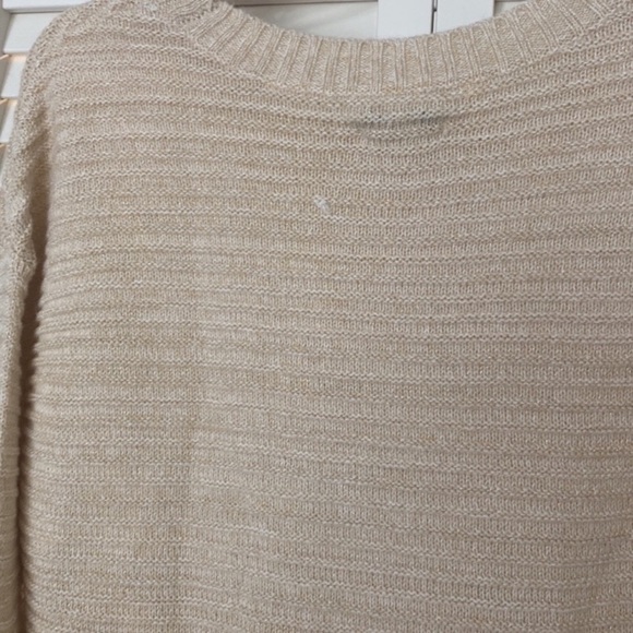 Nine West NWT cream colored sweater with gold thread - Picture 6 of 12
